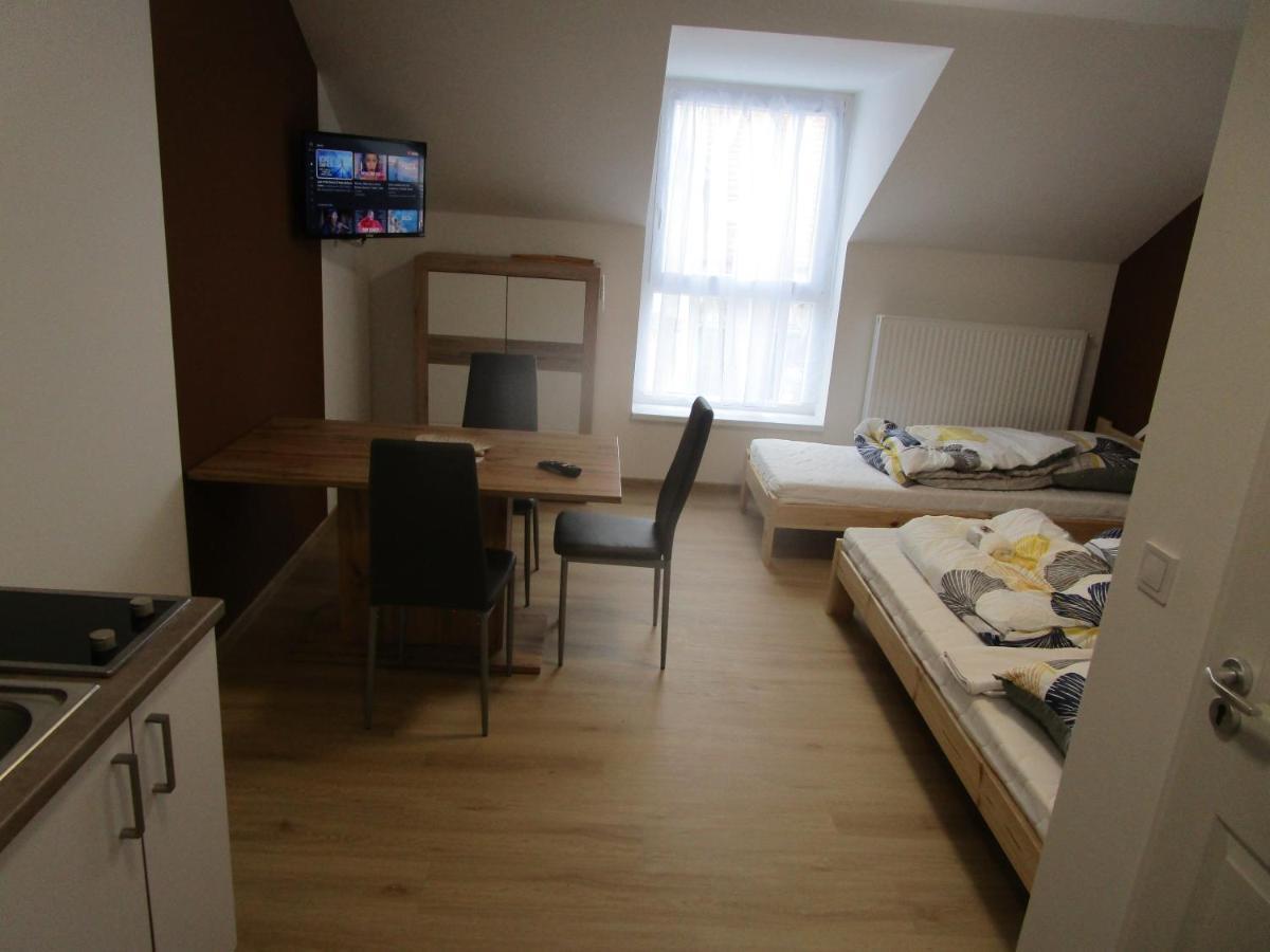 Veroland Maganszallashely Hódmezővásárhely Exterior foto